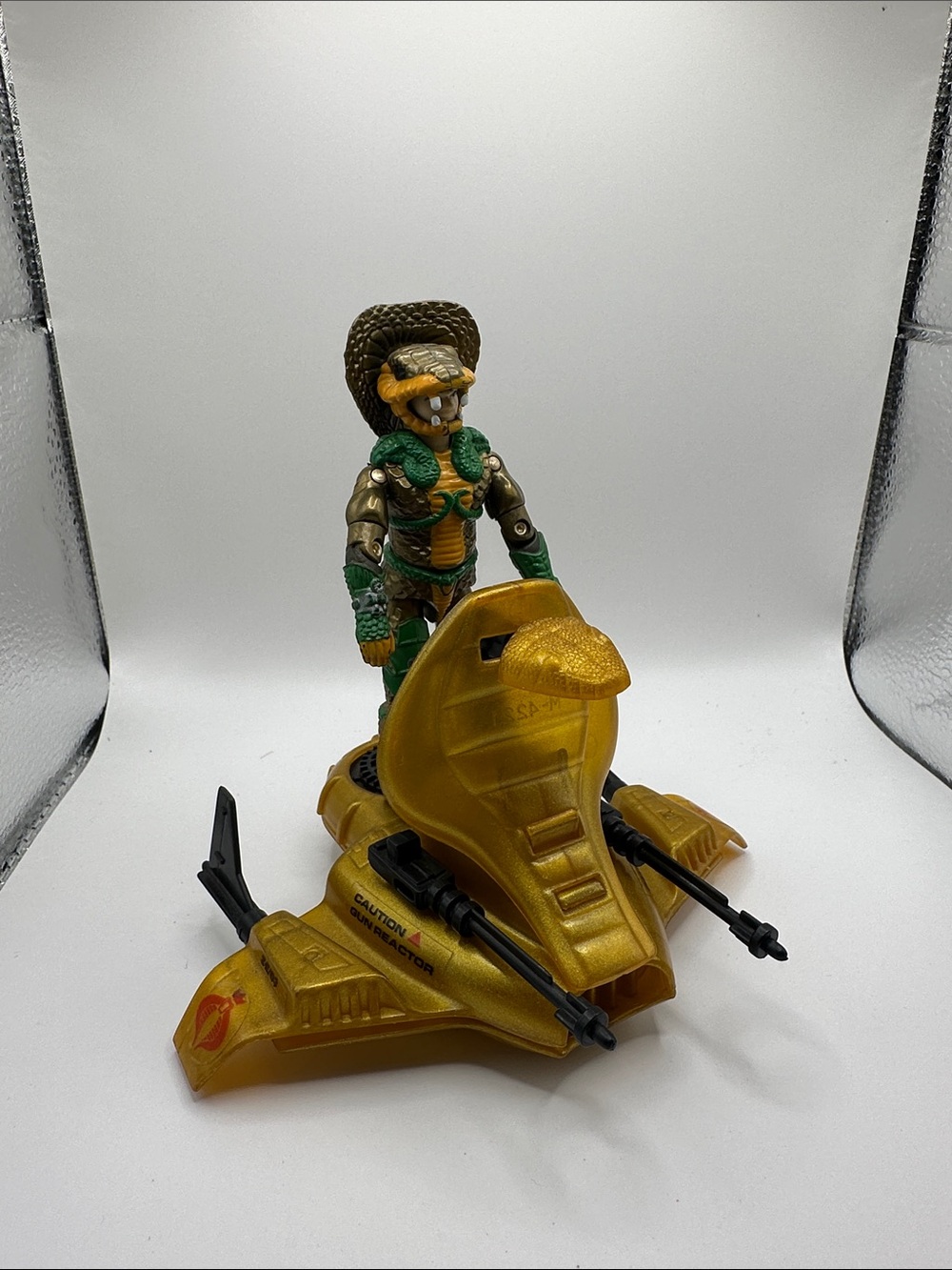 1986 Hasbro Gi Joe ARAH Serpentor's Air Chariot  With Serpentor